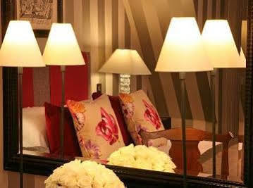 Hotel The Fox Club 4*